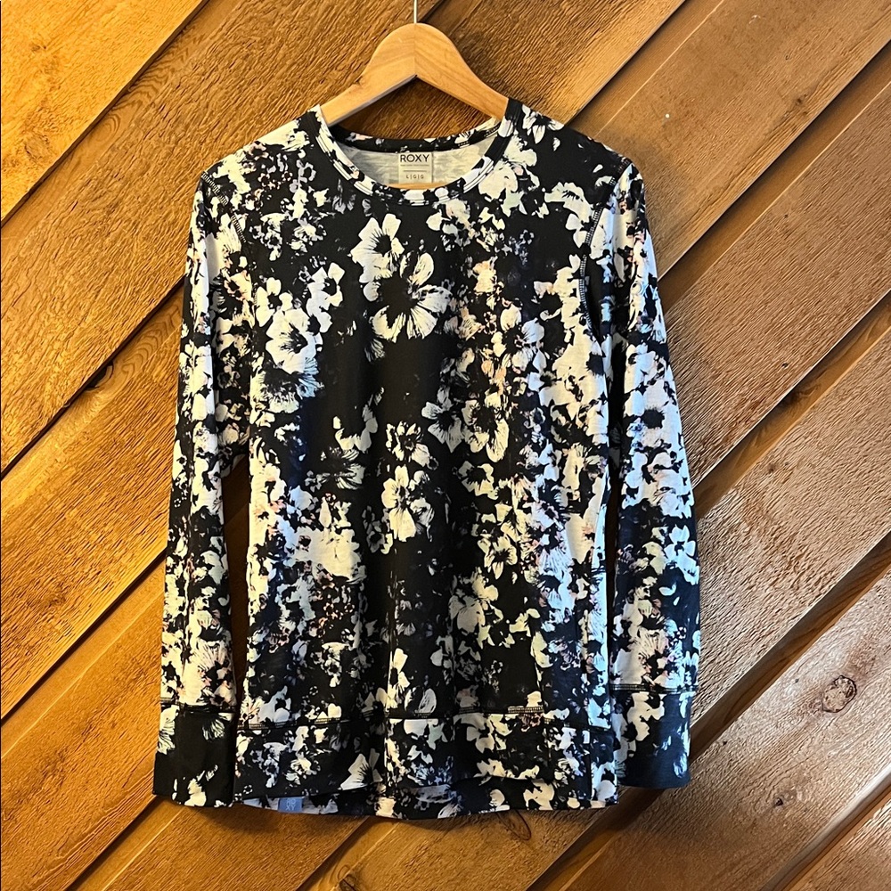 Roxy Black and White Floral Sweatshirt